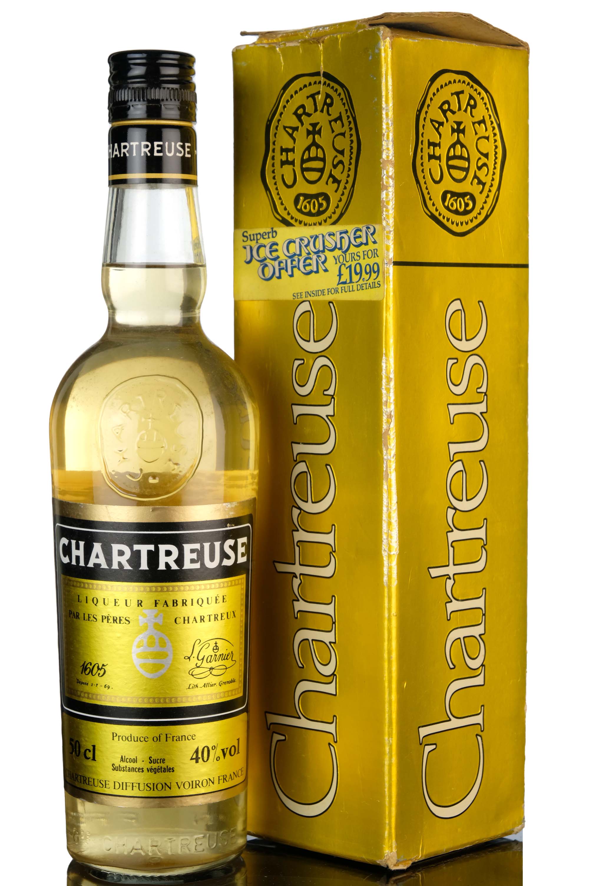 Chartreuse Liqueur - Fabriquée Par Les Pères Chartreux - 1980s - Half Litre