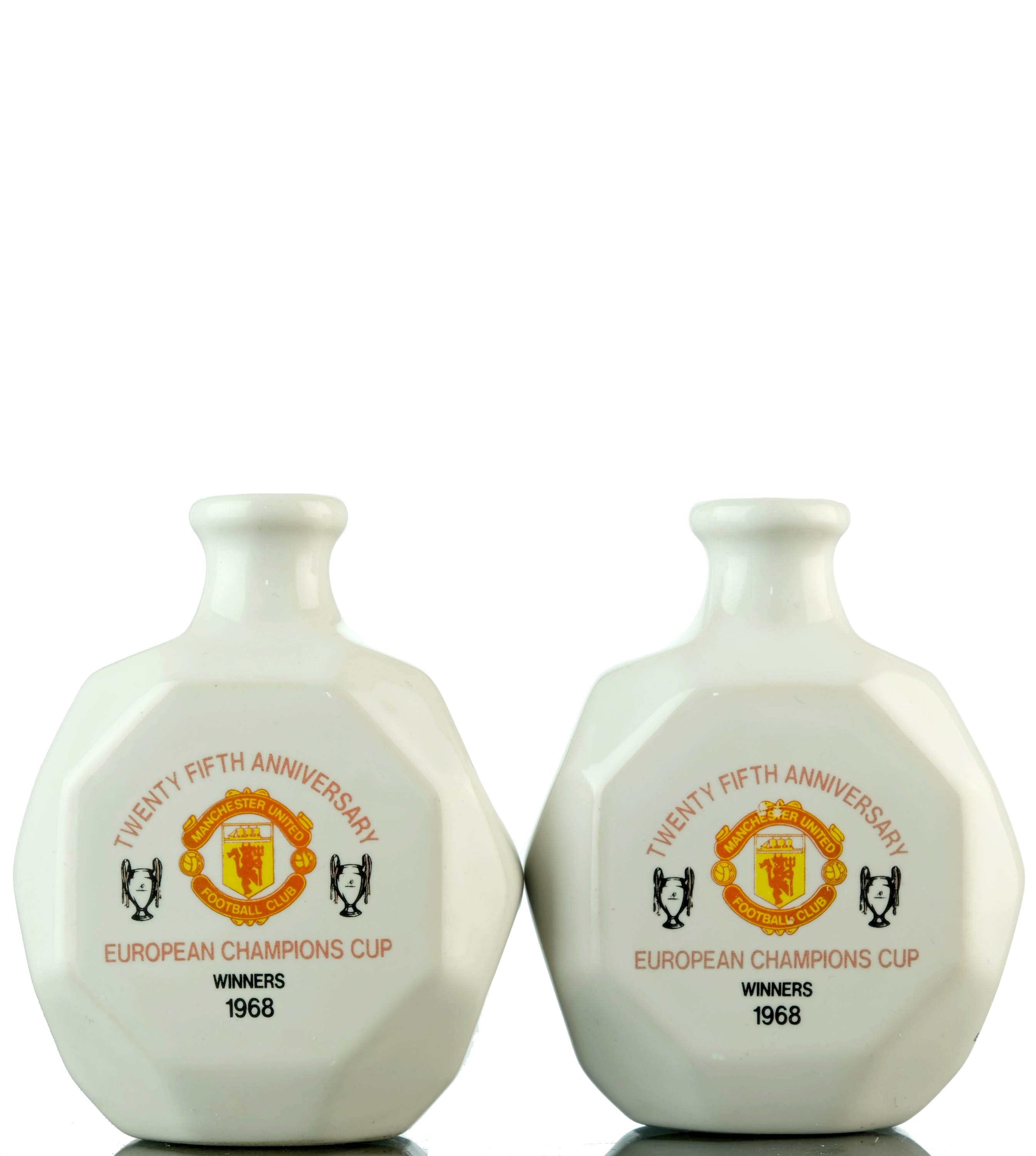 2 X Manchester United European Champions Cup Winners 1968 Miniatures