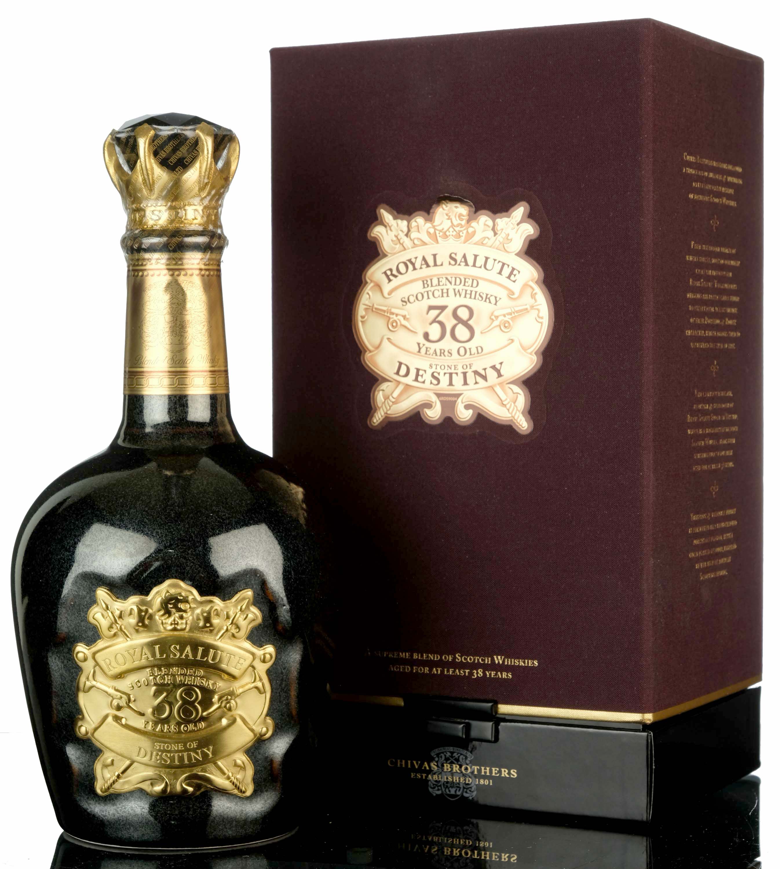 Royal Salute 38 Year Old - Stone Of Destiny Decanter - 50cl