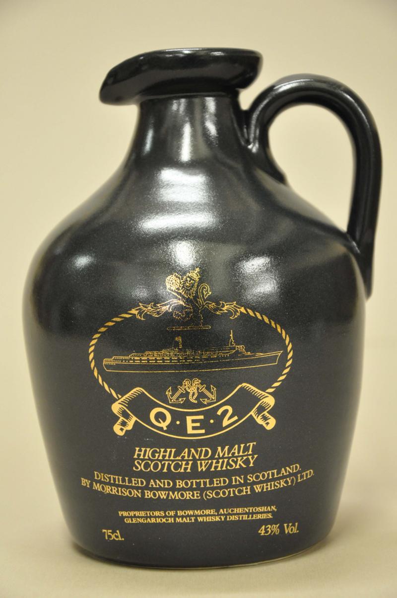 Bowmore QE2 - Ceramic Decanter