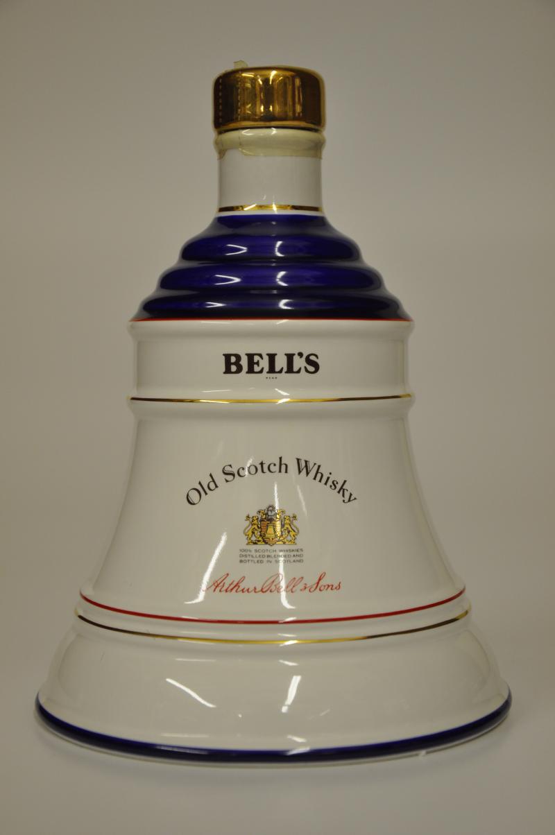 Bells The Birth Of Princess Eugenie 1990 - Ceramic Decanter