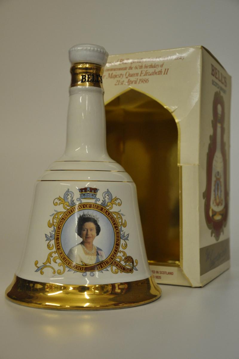 Bell\'s Queen Elizabeth II 60th Birthday