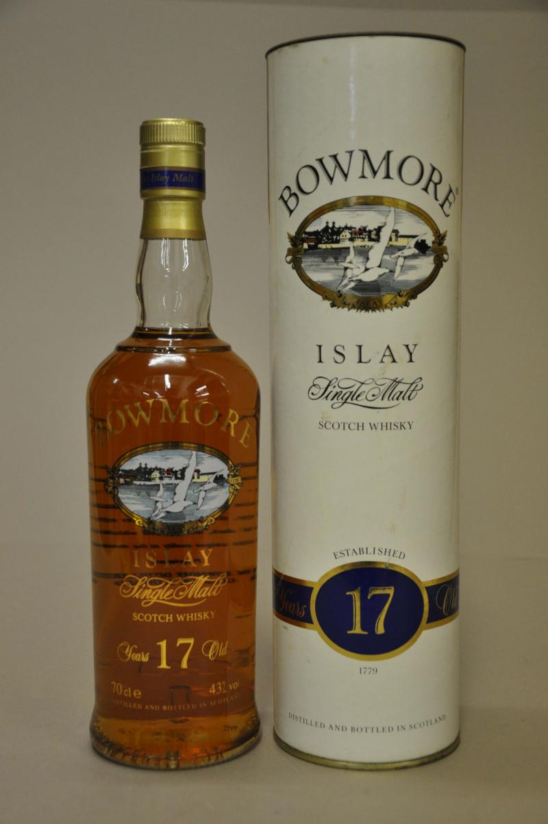 Bowmore 17 Year Old - 1990s