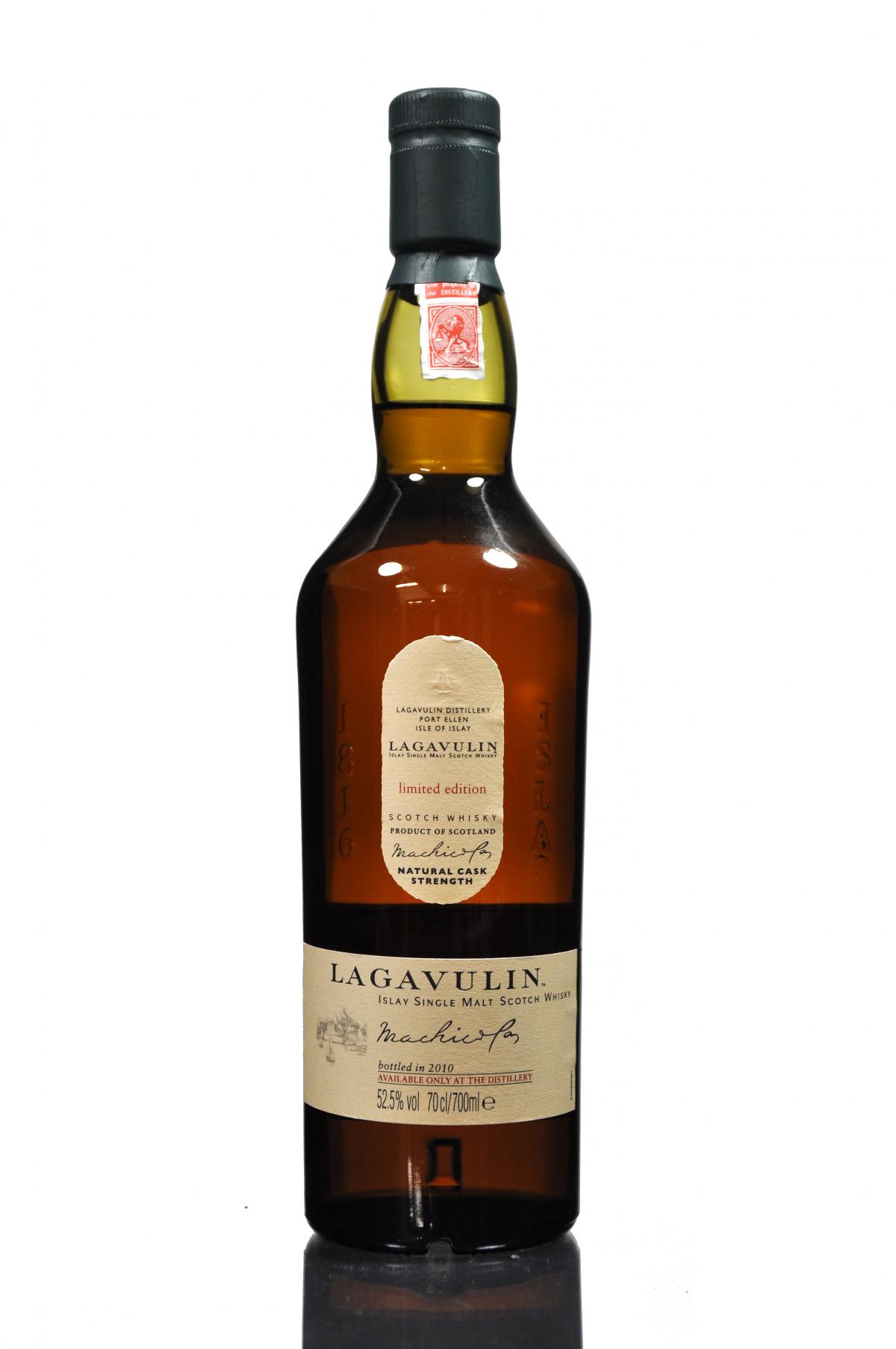 Lagavulin Distillery Only 2010