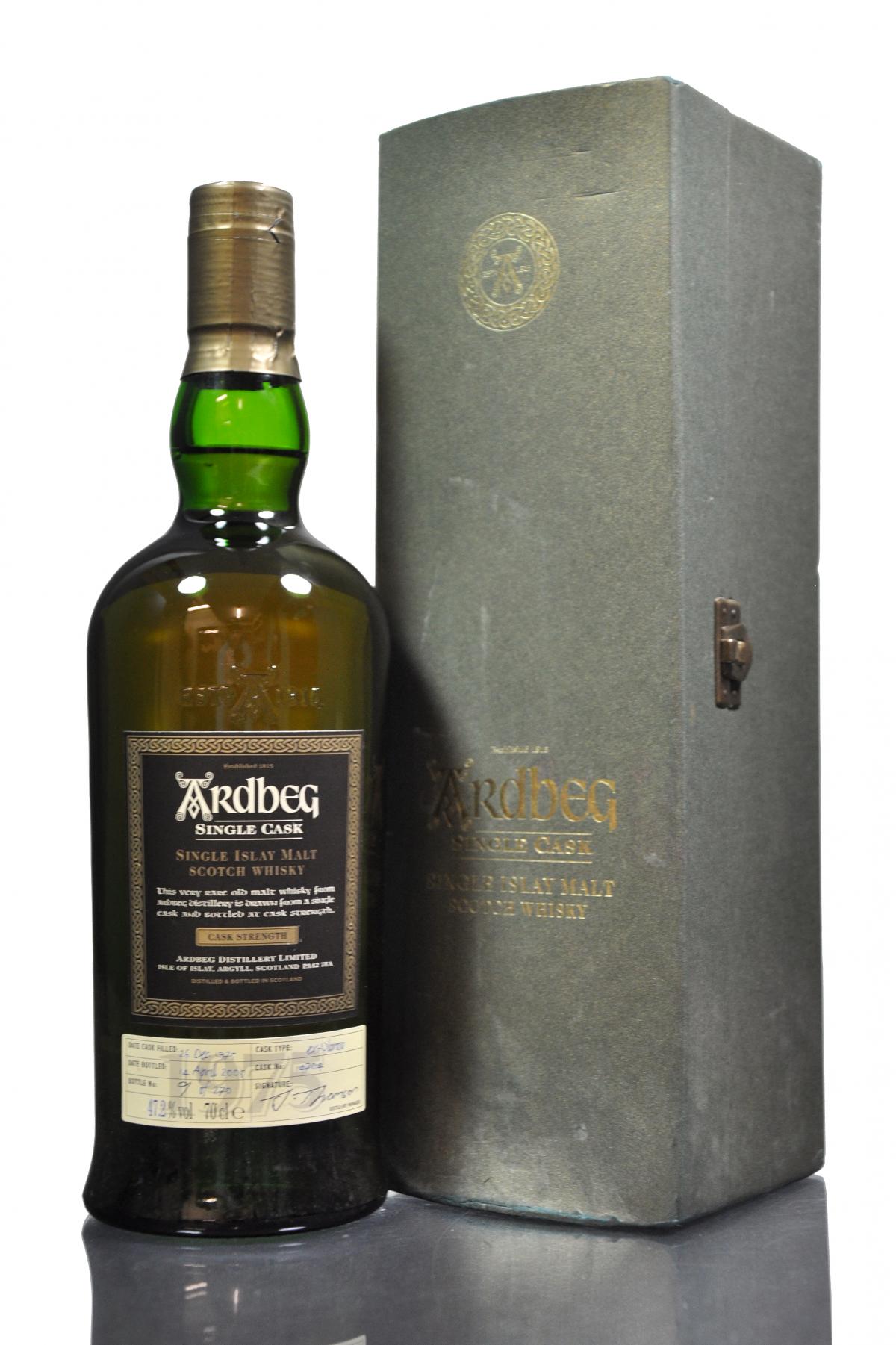 Ardbeg 1975-2005 - Single Cask 4704