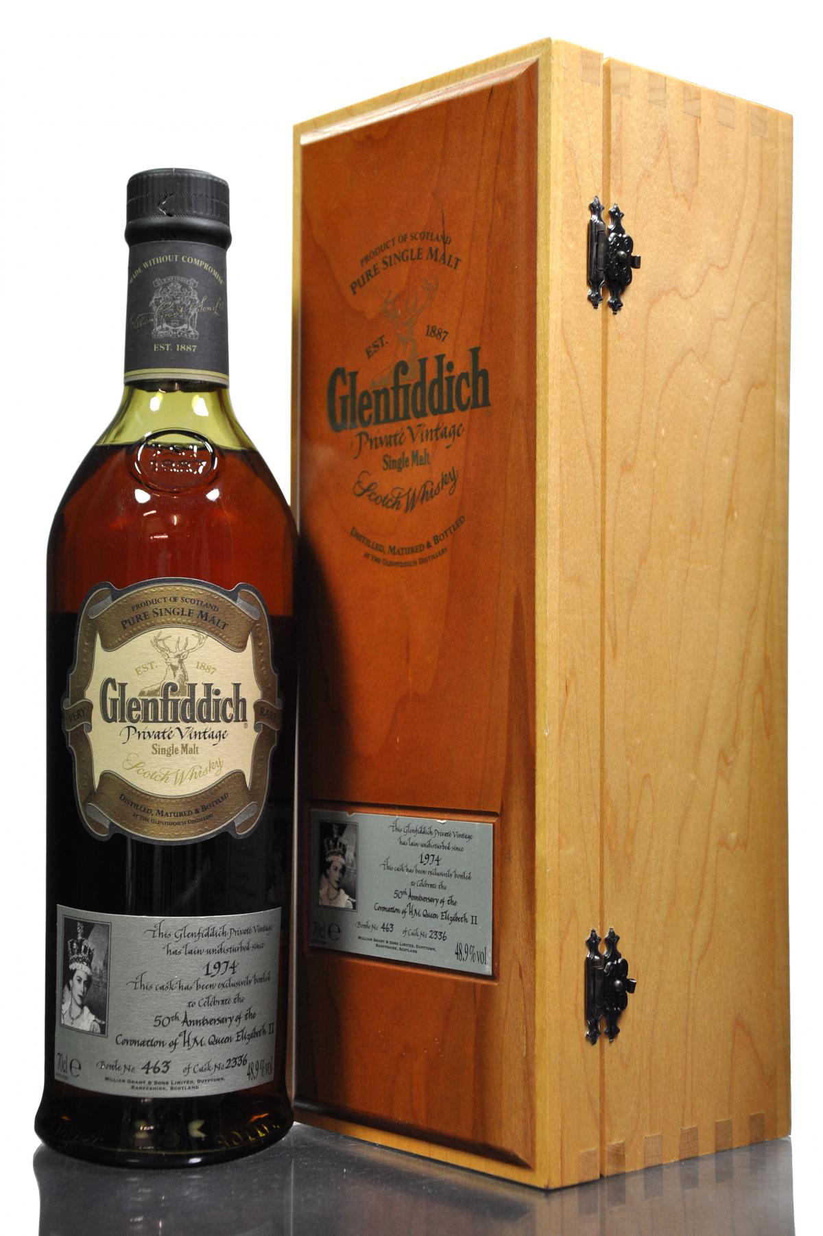 Glenfiddich 1974-2003 - Private Vintage - Single Cask 2336 - 50th Anniversary H.M. Queen E
