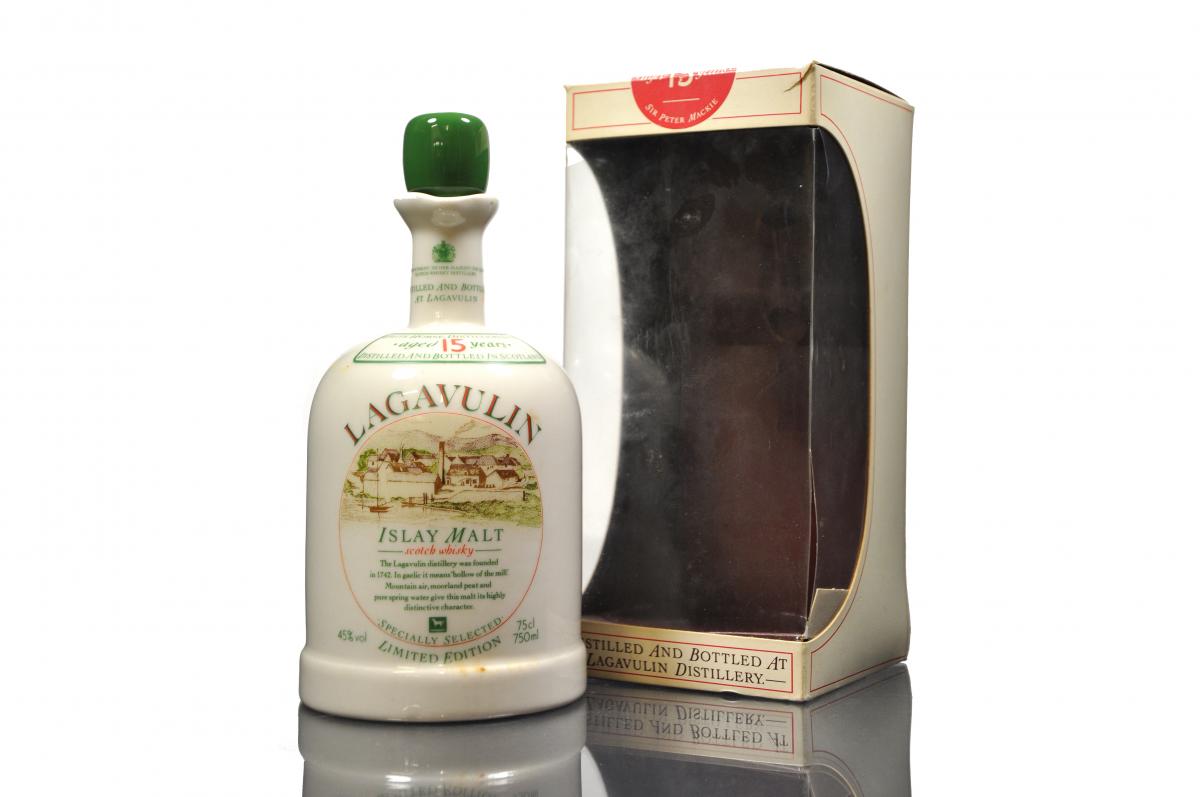 Lagavulin 15 Year Old Ceramic - 1980s