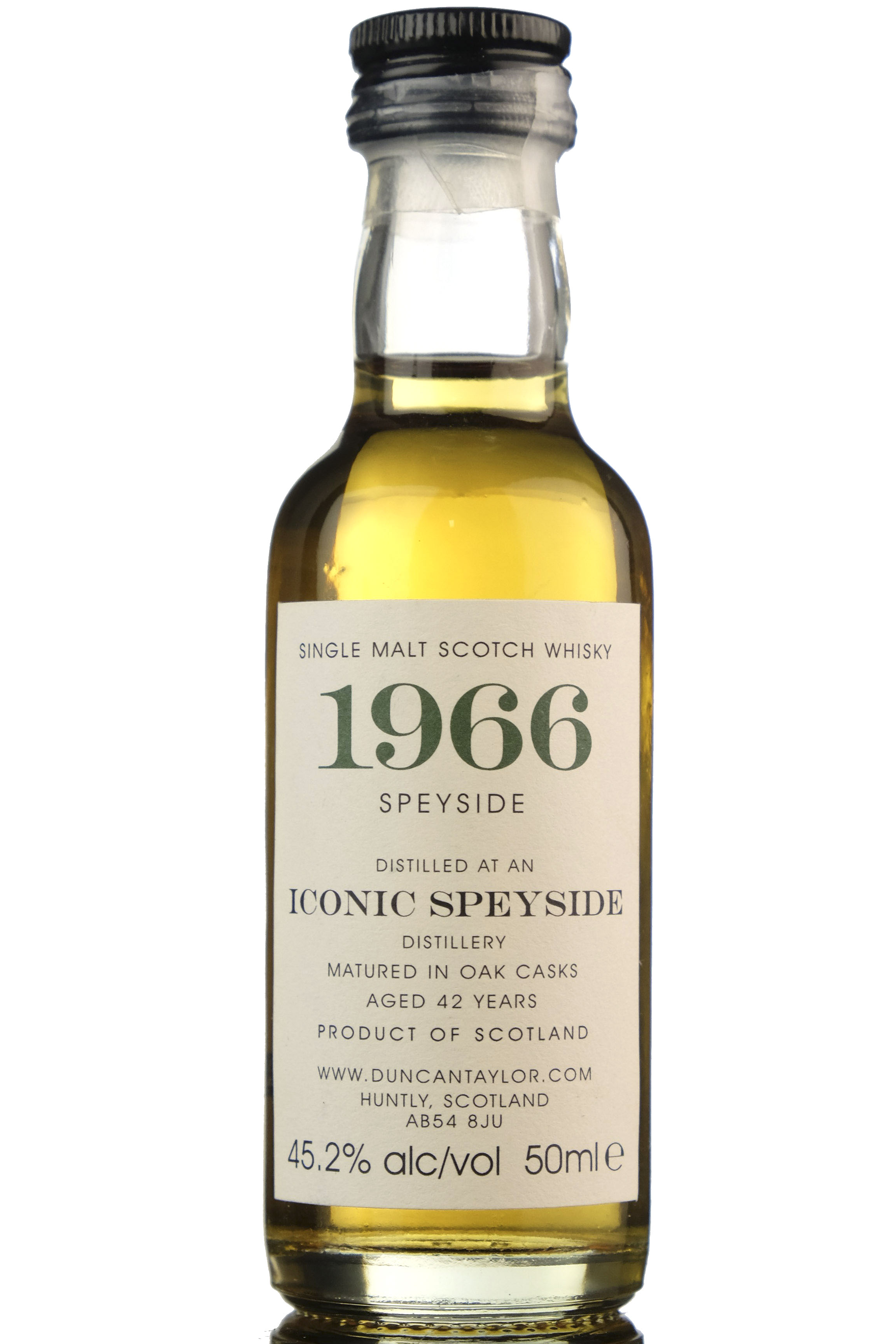 Iconic Speyside Distillery 1966 - 42 Year Old - Duncan Taylor Miniature