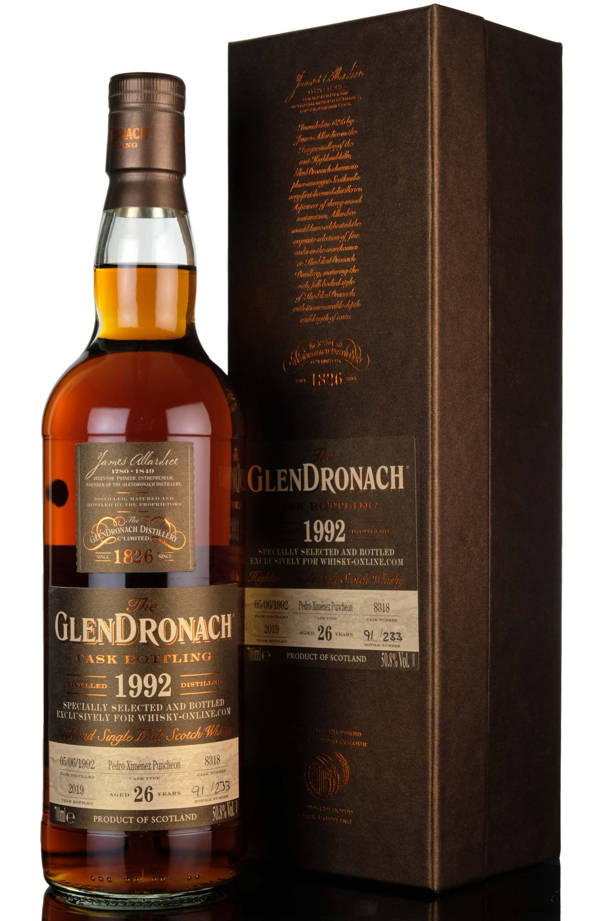 Glendronach 1992-2019 - 26 Year Old - Single Cask 8318 - Whisky-Online Exclusive